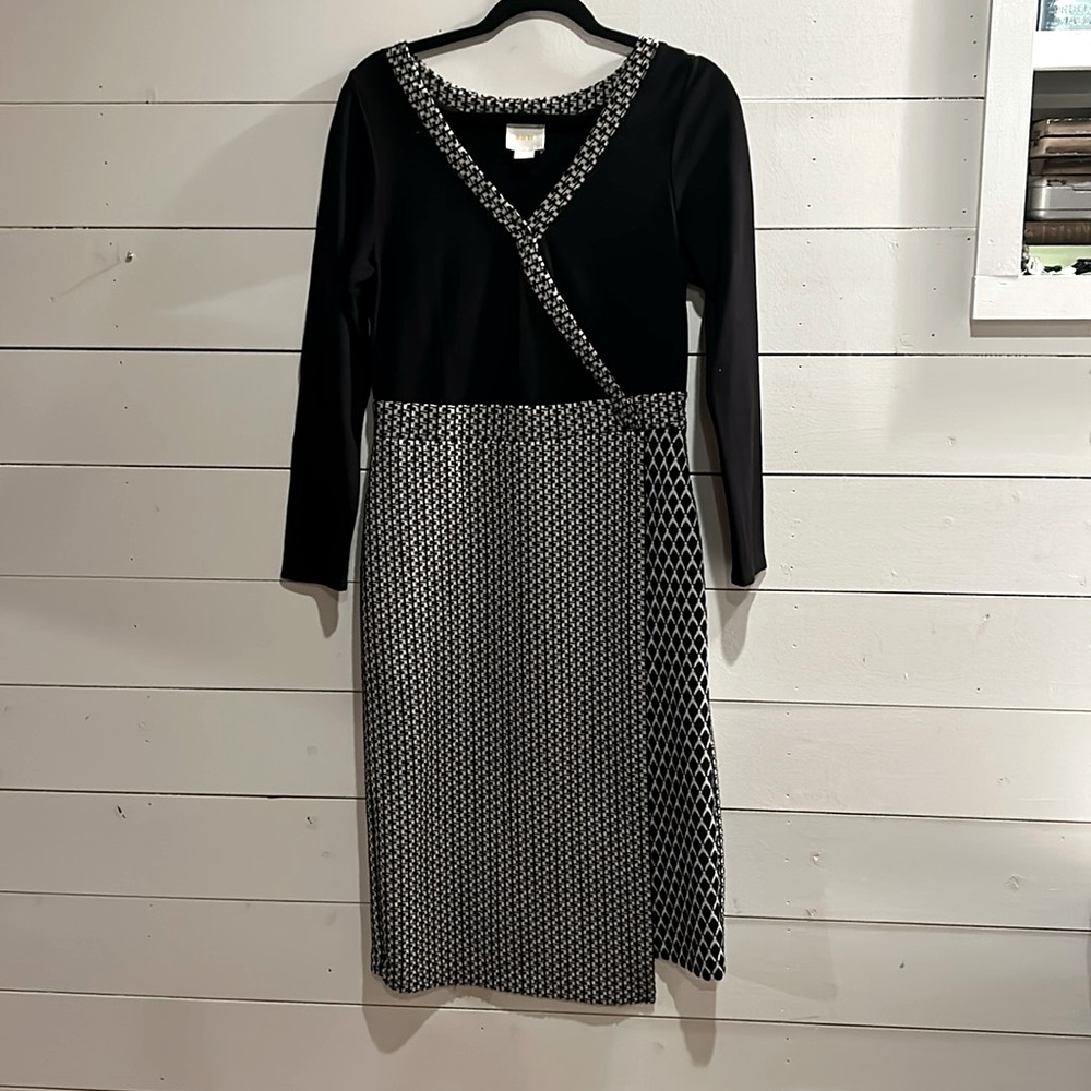 Black & White Patterned Long Sleeve Dress